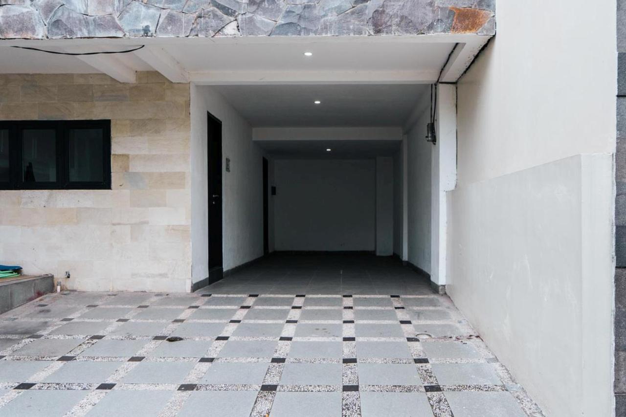 Townhouse *